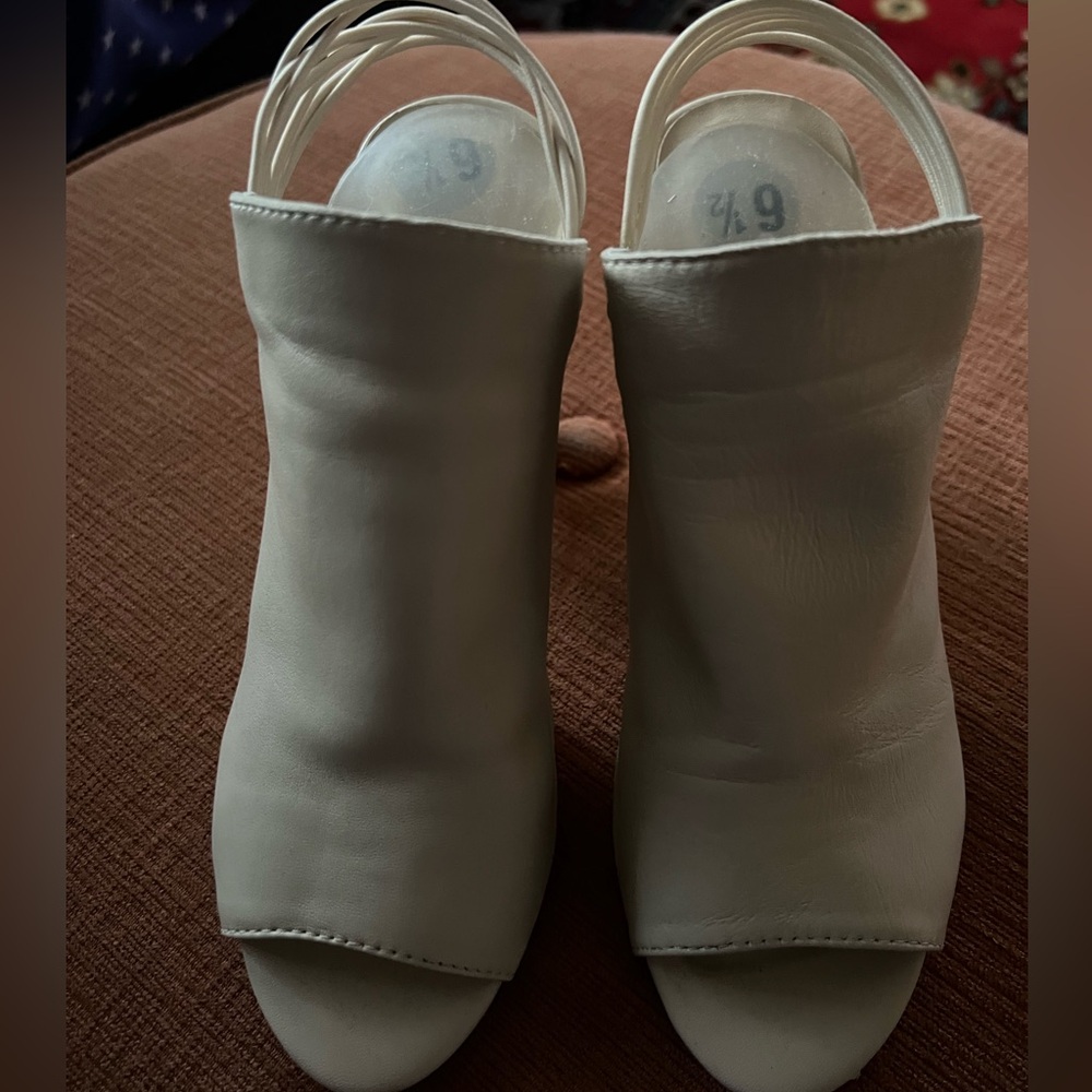 Beautiful leather upper “Luna”